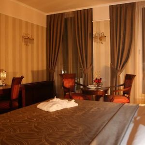 Kaldera Boutique Hotel